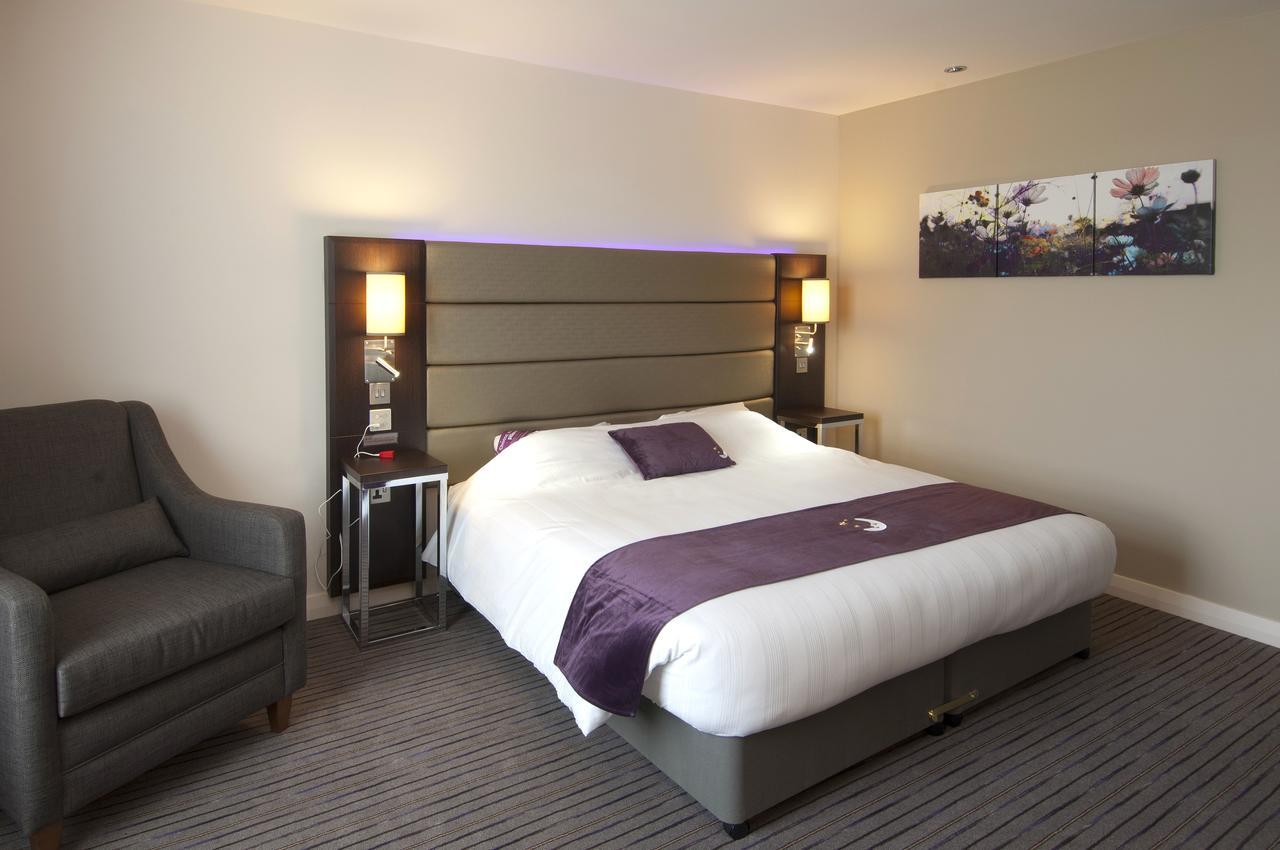 Premier Inn London Orpington Exterior foto